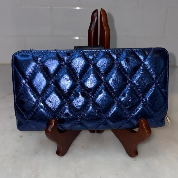 Borgasets Wallet Full Size Leather Bifold Iridescent Blue Quilted Genuine RFID - Picture 4 of 16